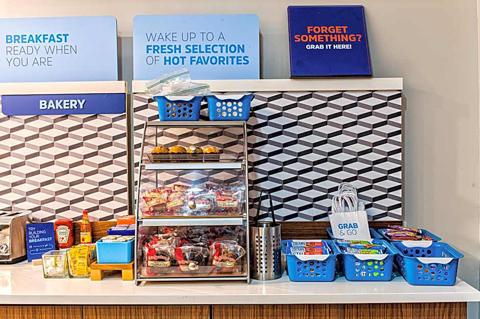 Holiday Inn Express Hotel & Suites Goshen By IHG