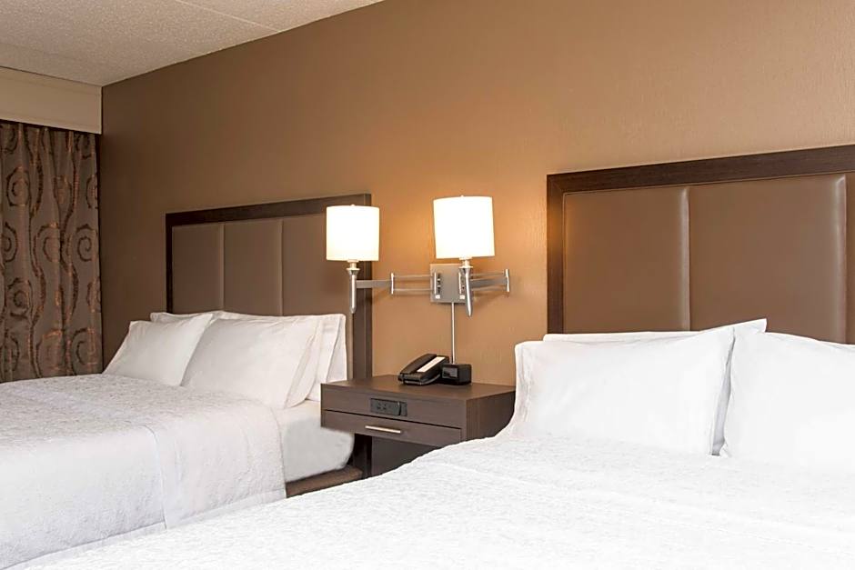 Hampton Inn By Hilton Columbus/Taylorsville/Edinburgh