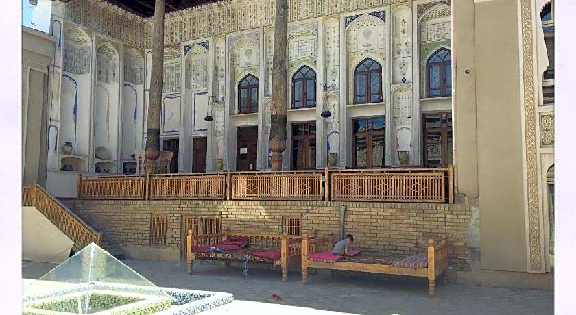 Lyabi House Hotel