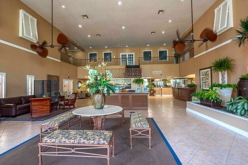 Club Destin Condos