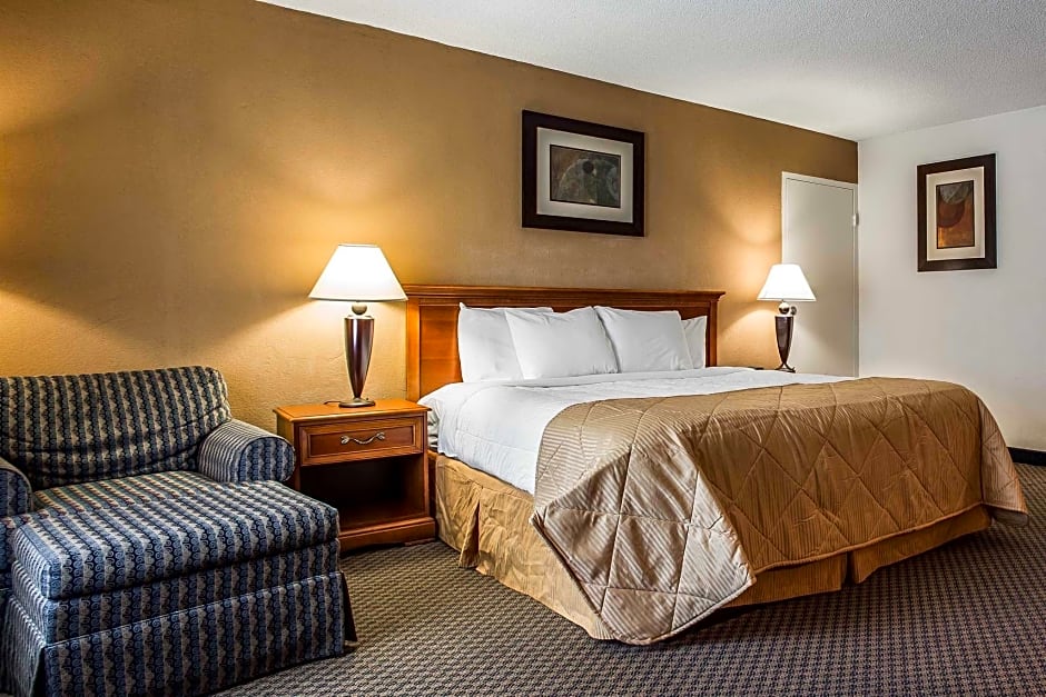 Clarion Inn Columbia Airport