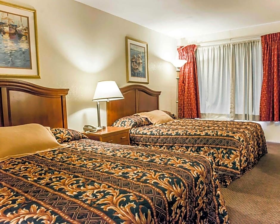 Econo Lodge Perry
