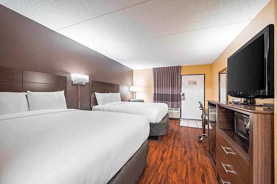 Econo Lodge Columbus near Airport