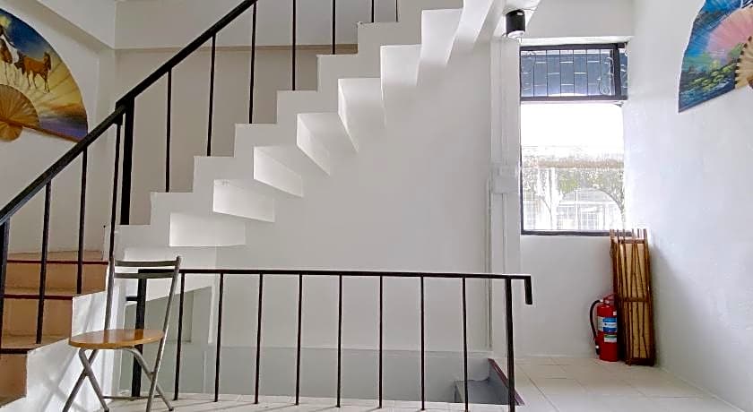 Remember @ Phuket Town Hostel