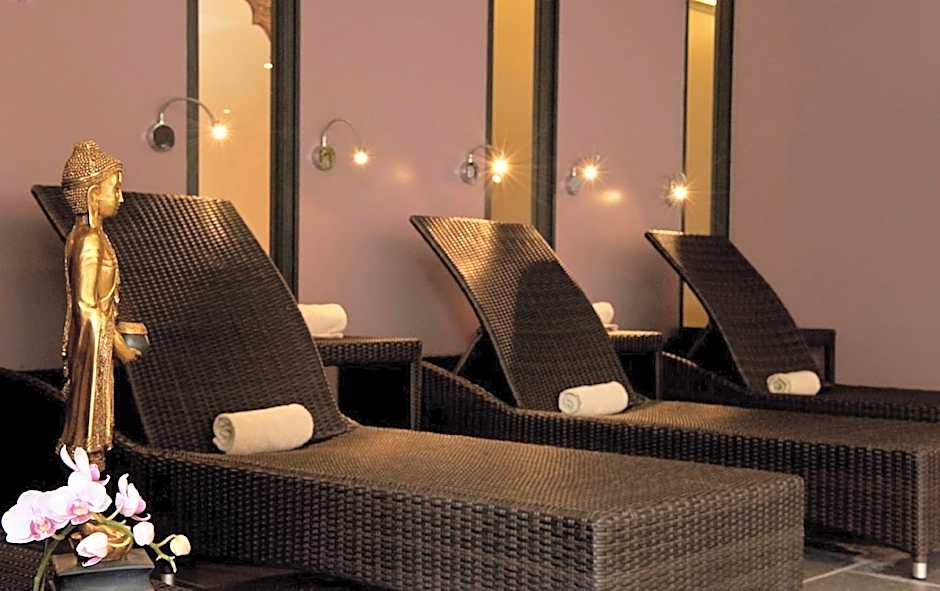 Best Western Premier Grand Monarque Hotel & Spa