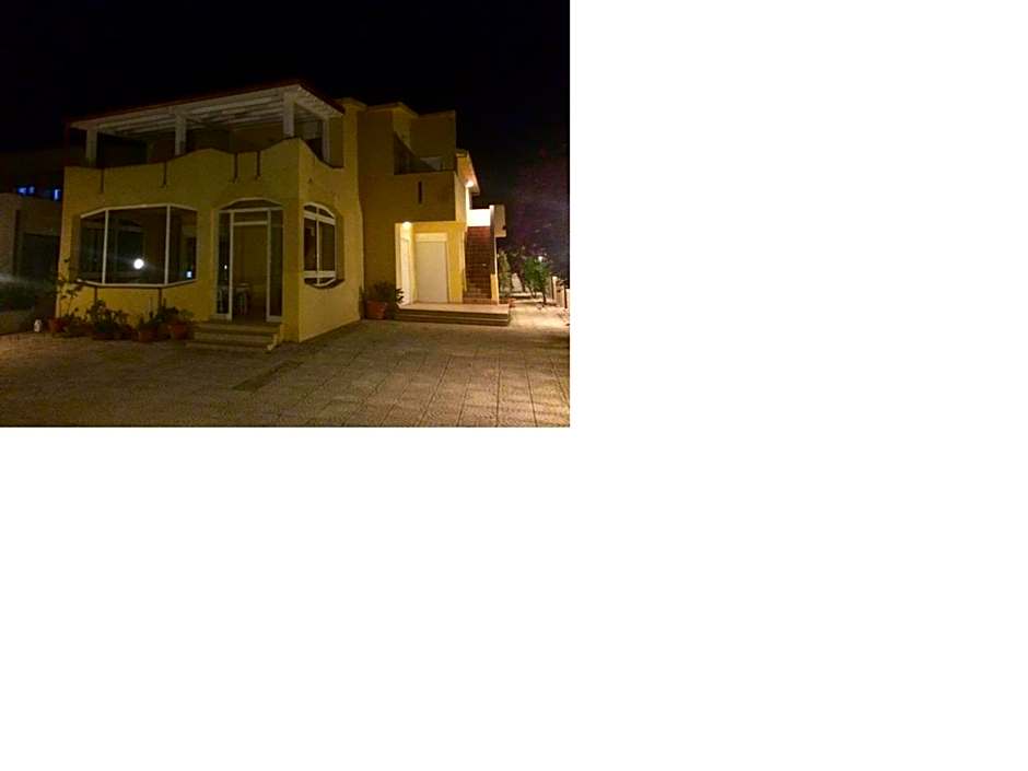 Villa Amico B&B San Leone