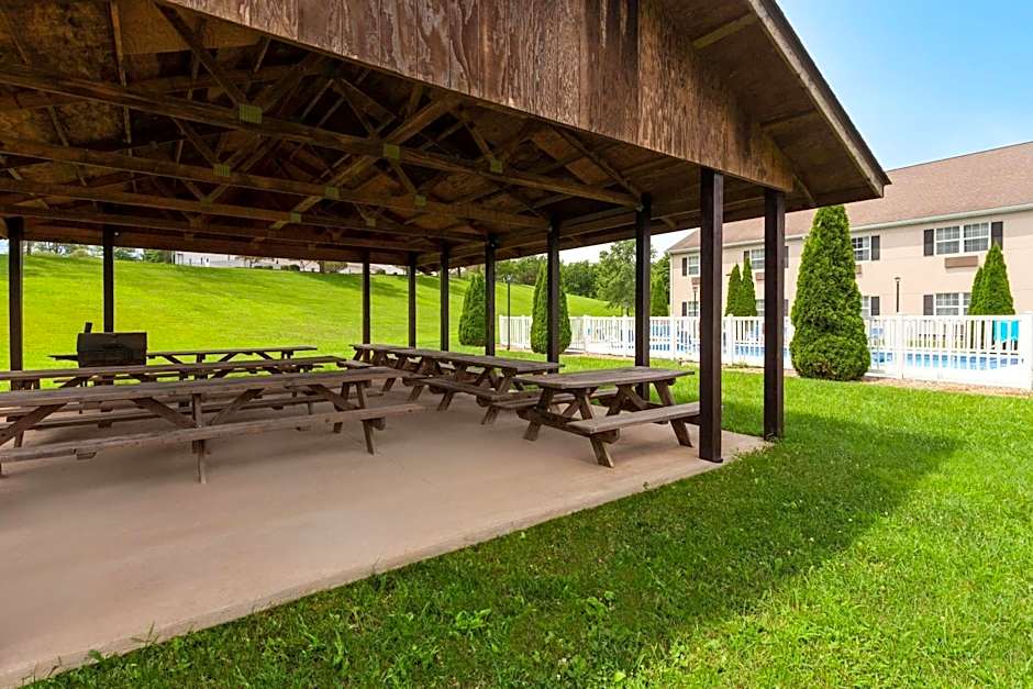 Baymont by Wyndham Chester IL