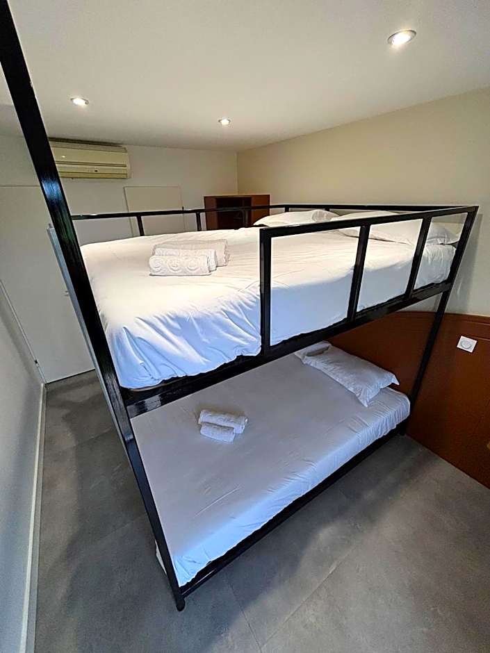 Halte Hotel