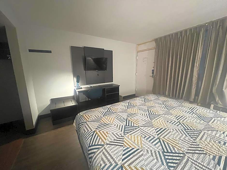 Motel 6 Glendale AZ