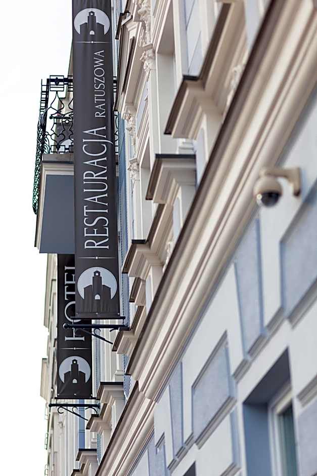 Pod Ratuszem