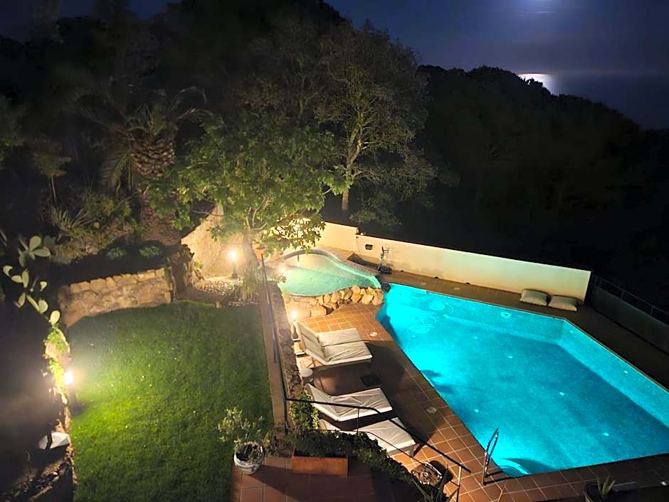 La Roqueta Hotel