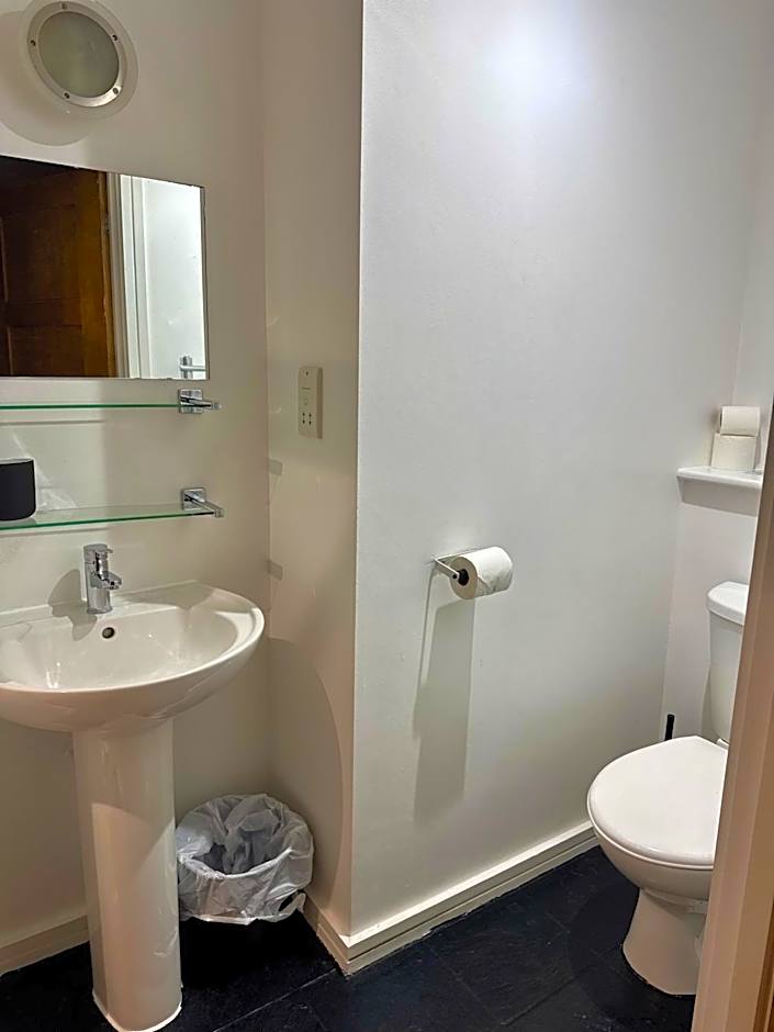 62-66 Farringdon Apartments