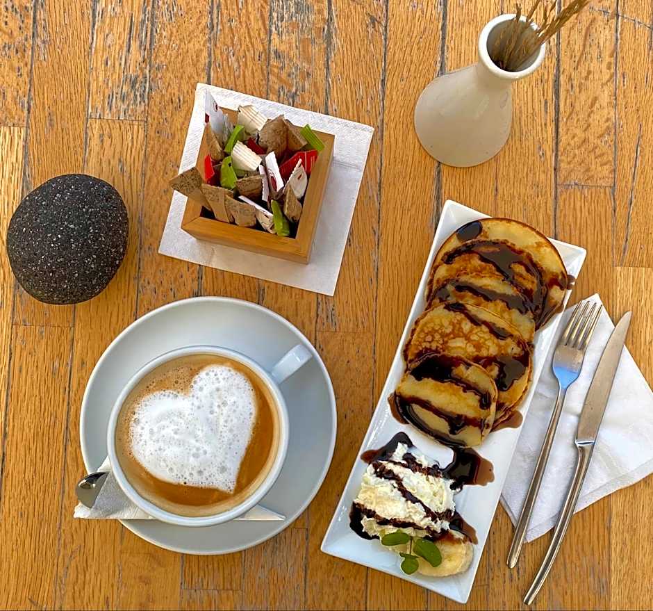 Edem Boutique Suites