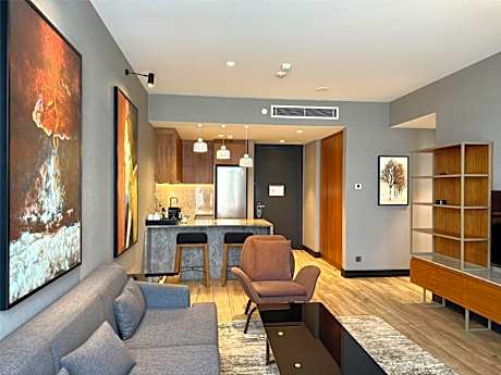 One-Bedroom Residence with Kitchenette