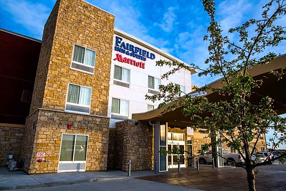 Fairfield Inn & Suites by Marriott Lincoln Southeast