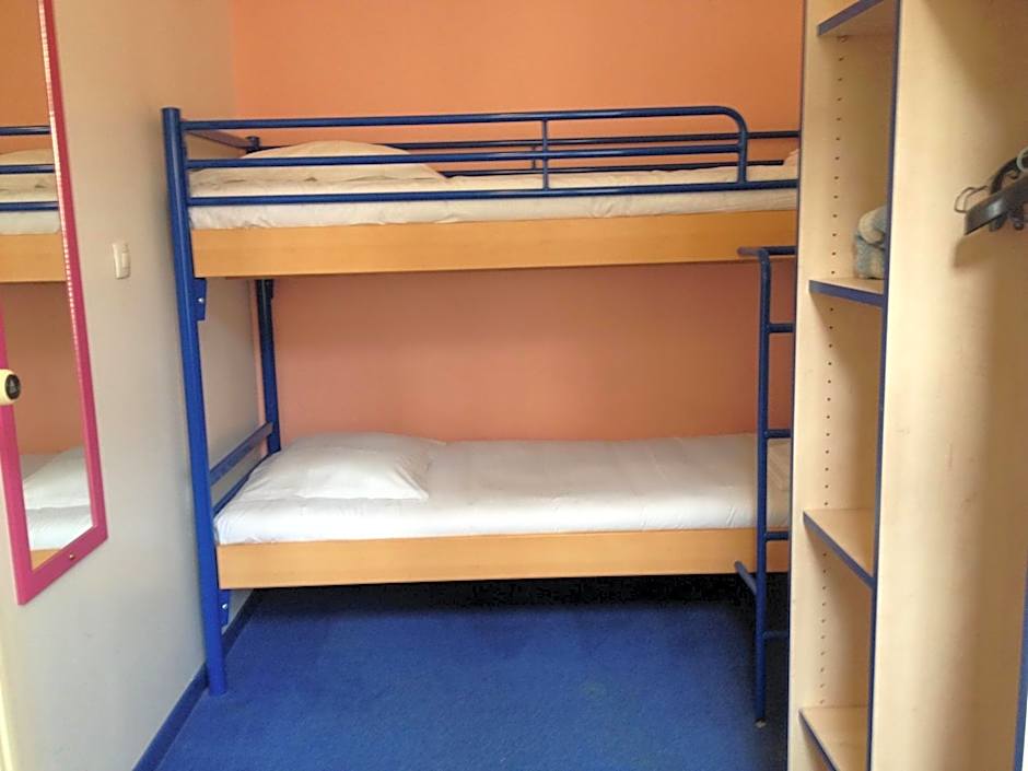 Hotel César Centre-ville Gare Charleville-Mézières