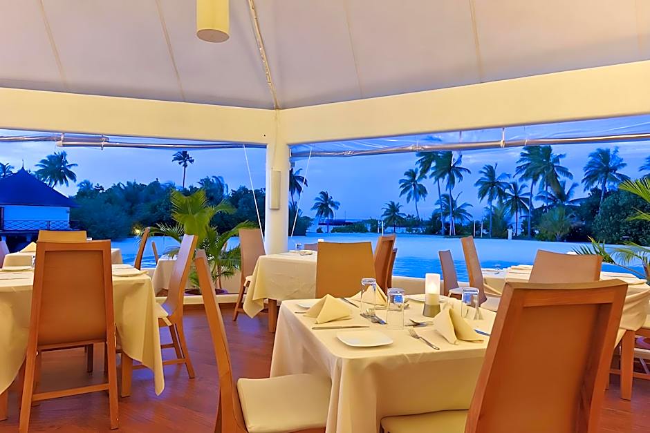 Safari Island Resort & Spa Maldives
