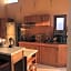 Magnolias Boutique Suites & SPA