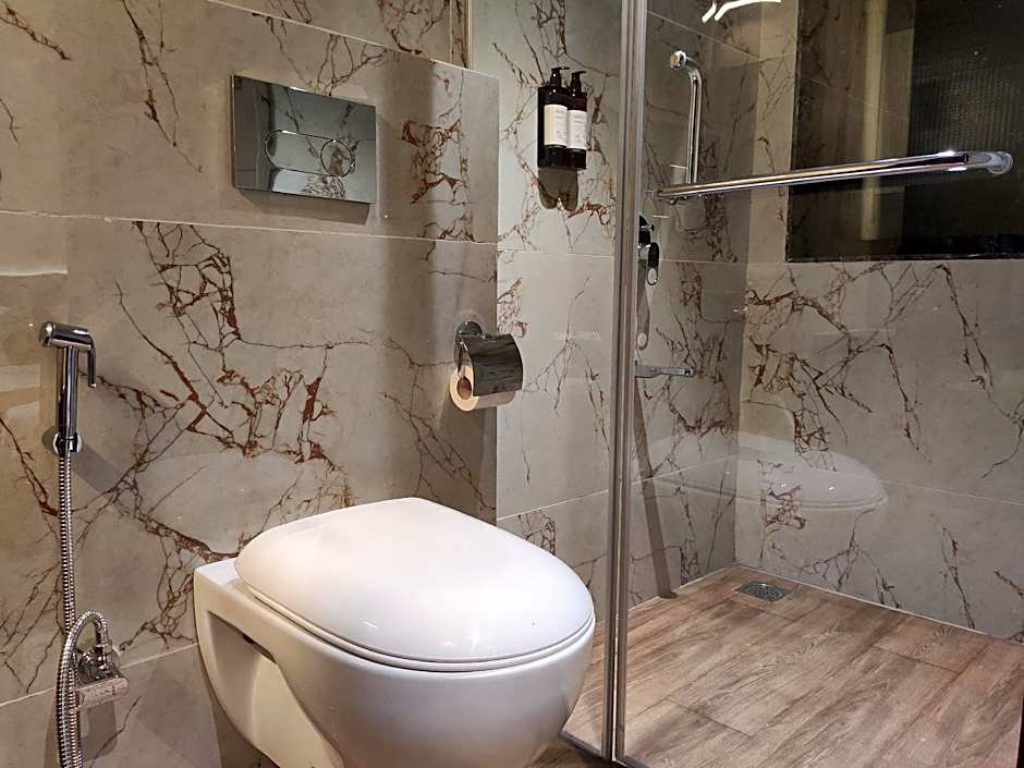 Hotel Janki Executive