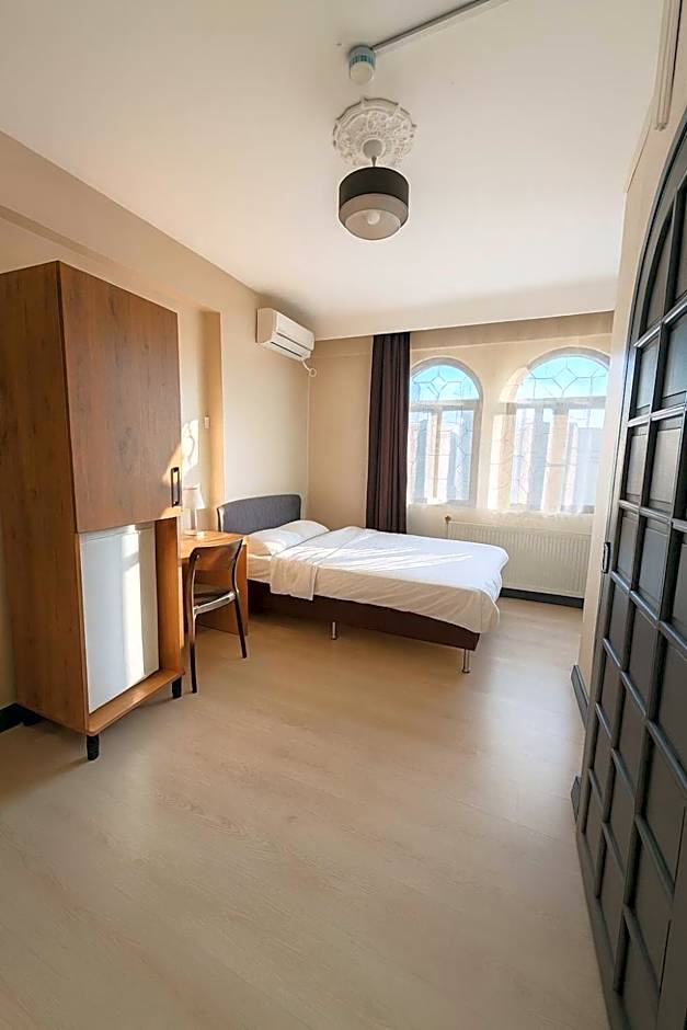 Photo 1 of 5 of Double Room