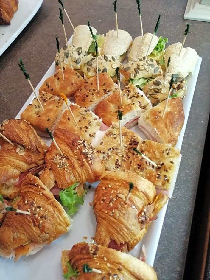 California Pastry Hotel