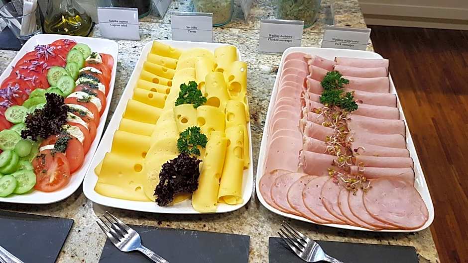 Miejsca noclegowe i Restauracja Kamiński