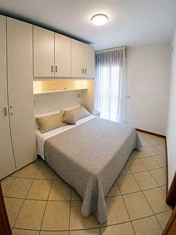 One-Bedroom Apartment with Balcony