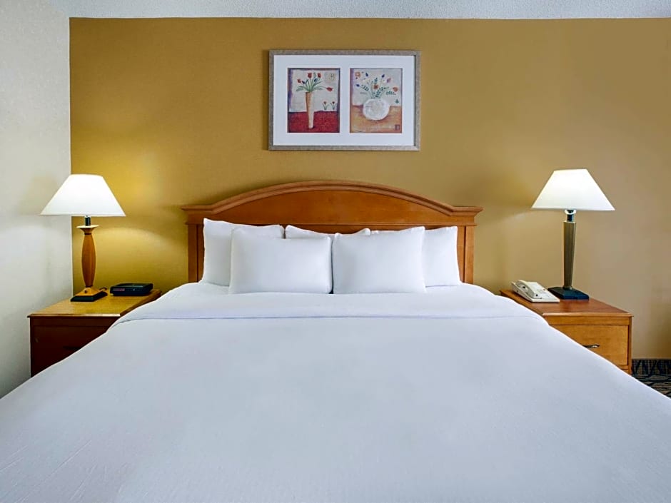 Baymont by Wyndham Canton