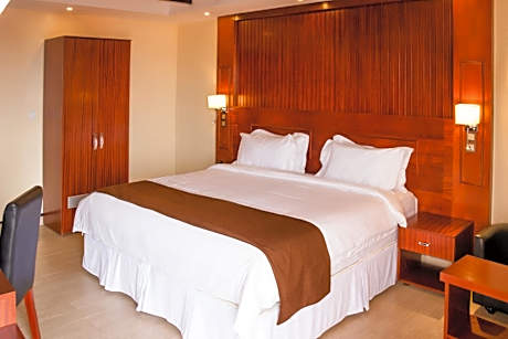 Deluxe Single Room with Balcony