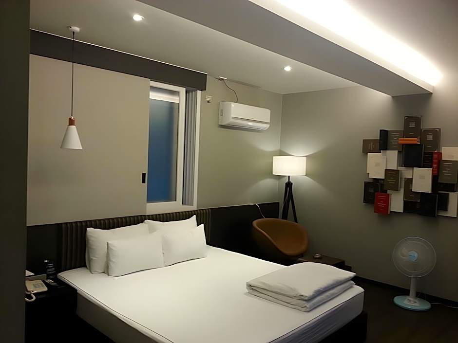 Hi Design Hotel