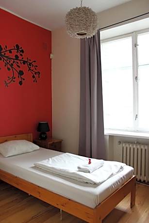 Single Room with Shared Bathroom