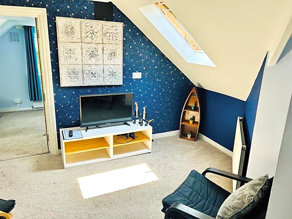 Guestling Hall Hotel