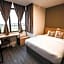 V3 Hotel & Residence Seri Alam