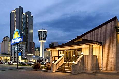 Days Inn by Wyndham Fallsview