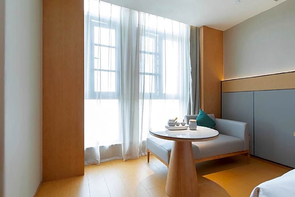 JI Hotel Yichang Railway East Station