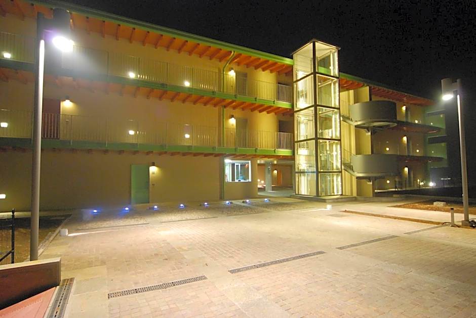 Residence & Suites Solaf