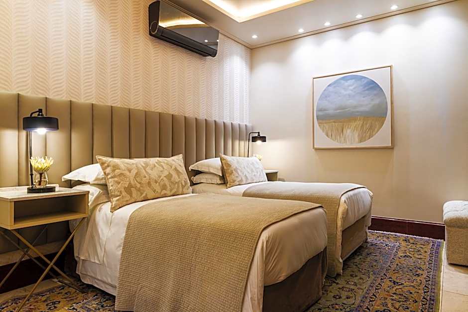 Kimberley Anne Hotel