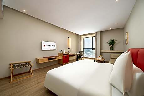 Dossen - Room With River View