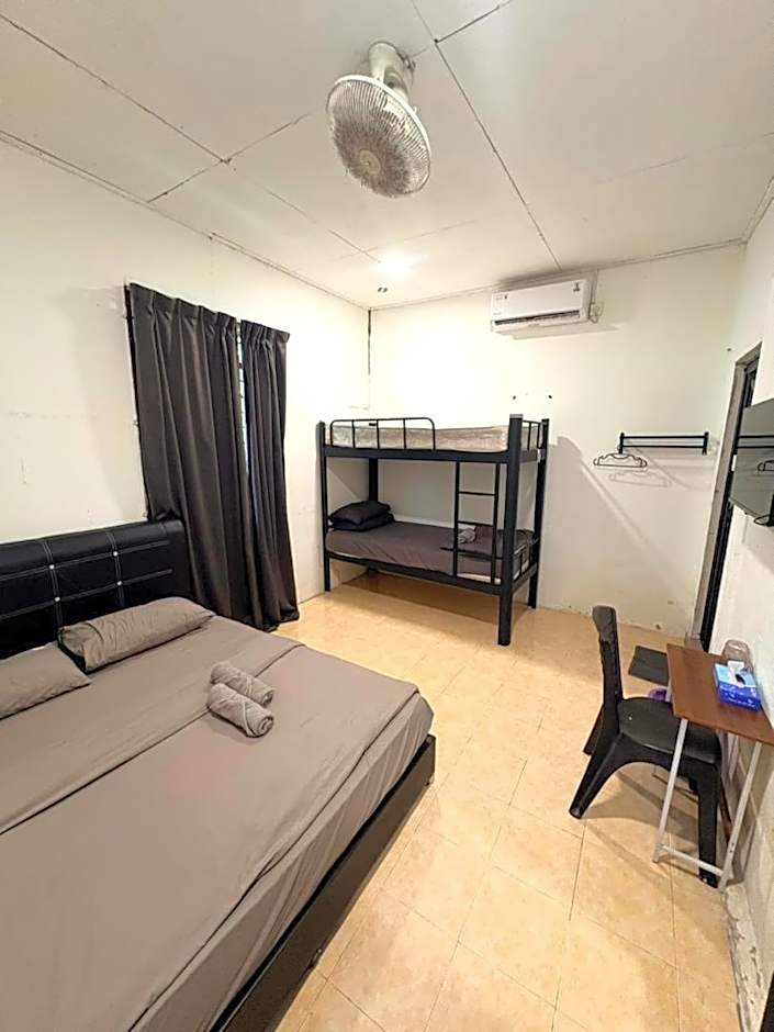 Casaria Inn Paka