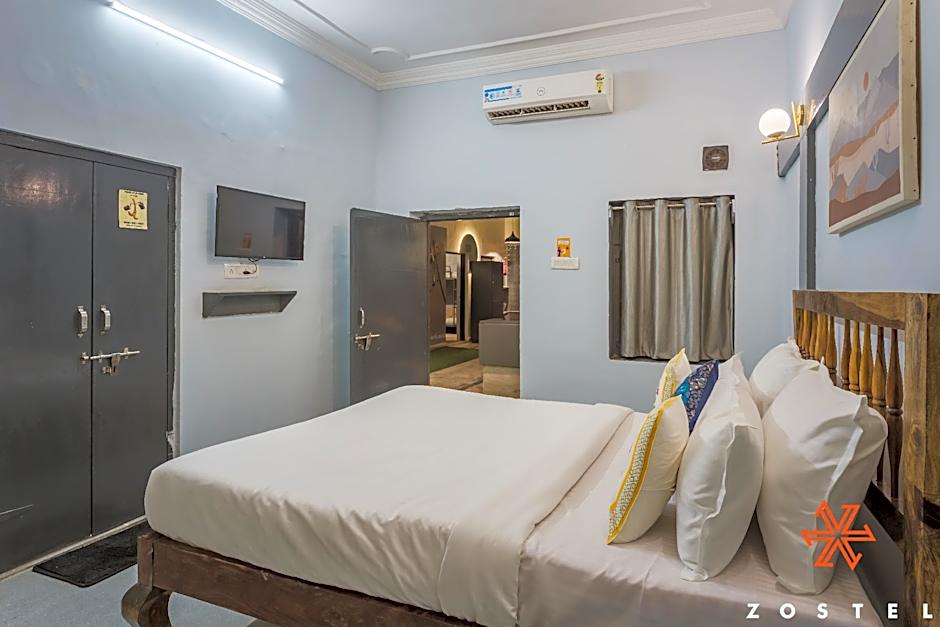 Zostel Pushkar
