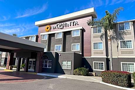 La Quinta Inn & Suites by Wyndham Tulare