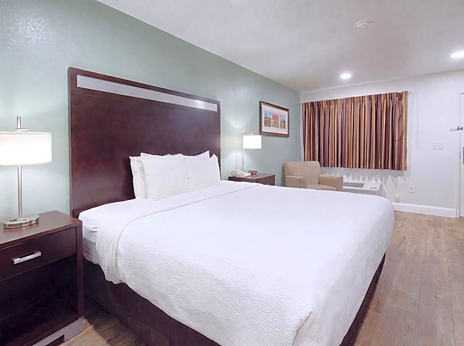 Quality Inn Holbrook near Petrified Forest