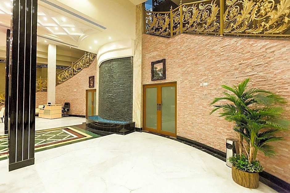 Red Castle Hotel