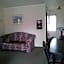 Ace High Motor Inn