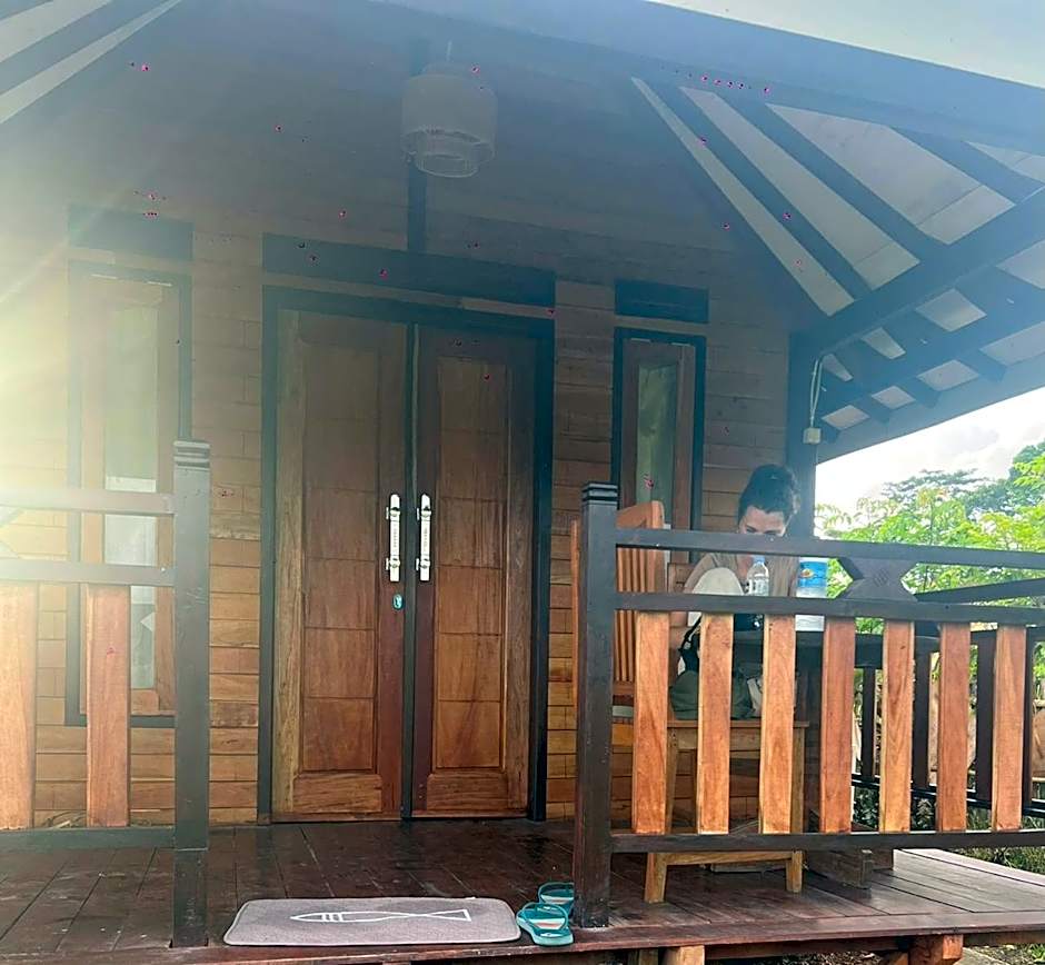 Pondok Indah Bungalows Tetebatu