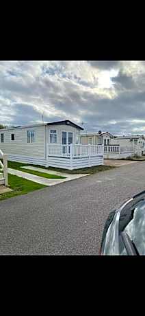 Luxury 6 Berth Holiday Caravan