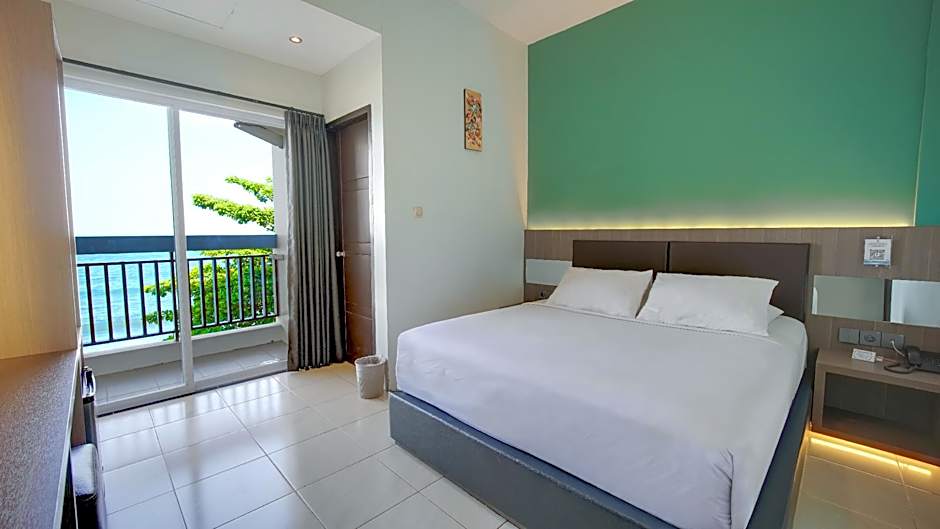 Photo 1 of 6 of Deluxe, Sea View