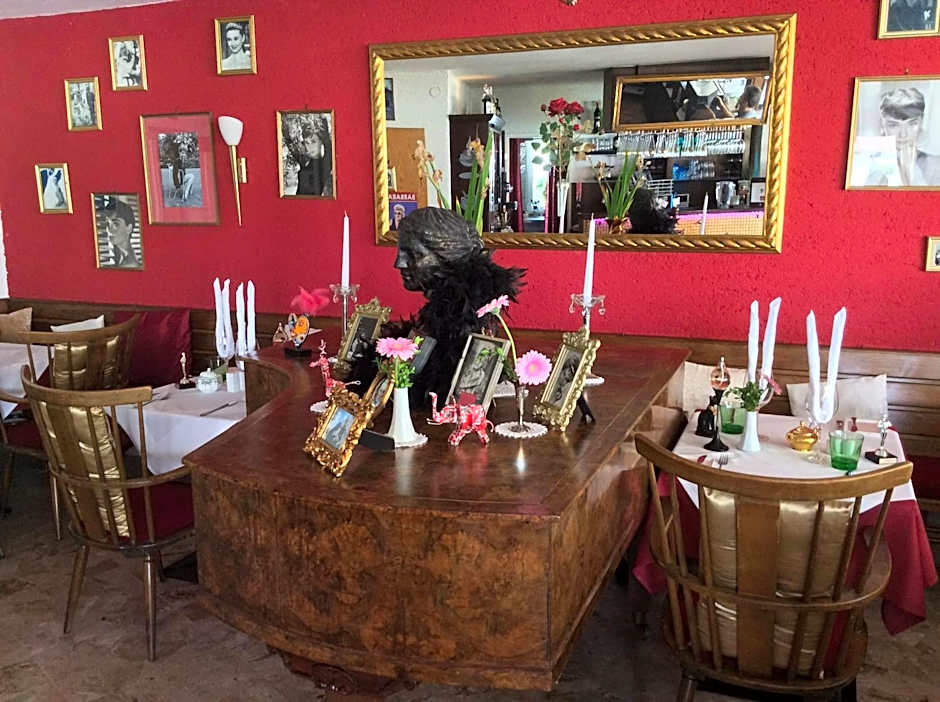 Villa Desiree - Hotel Garni - Adults Only