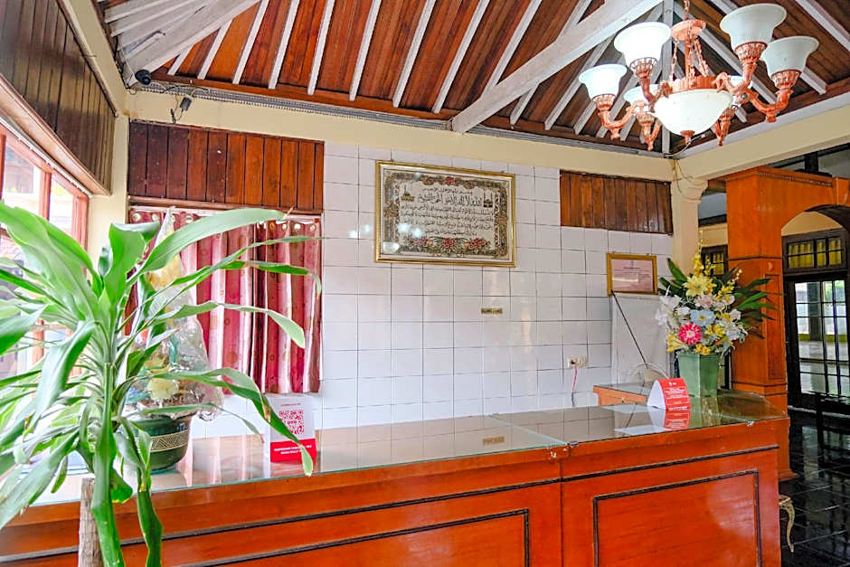 OYO 1984 Hotel Istana Family Syariah