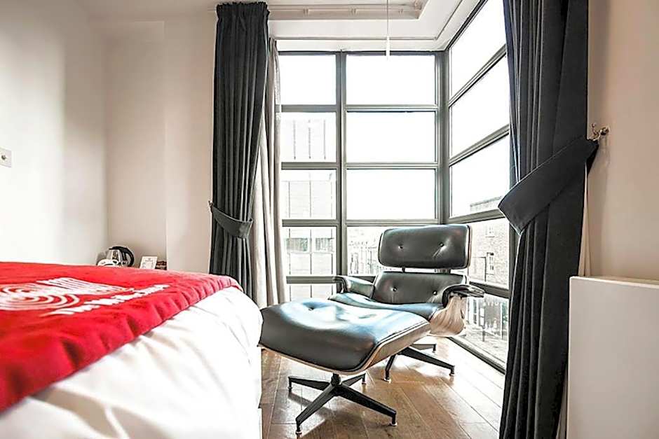 Photo 1 of 8 of Deluxe 2 Beds